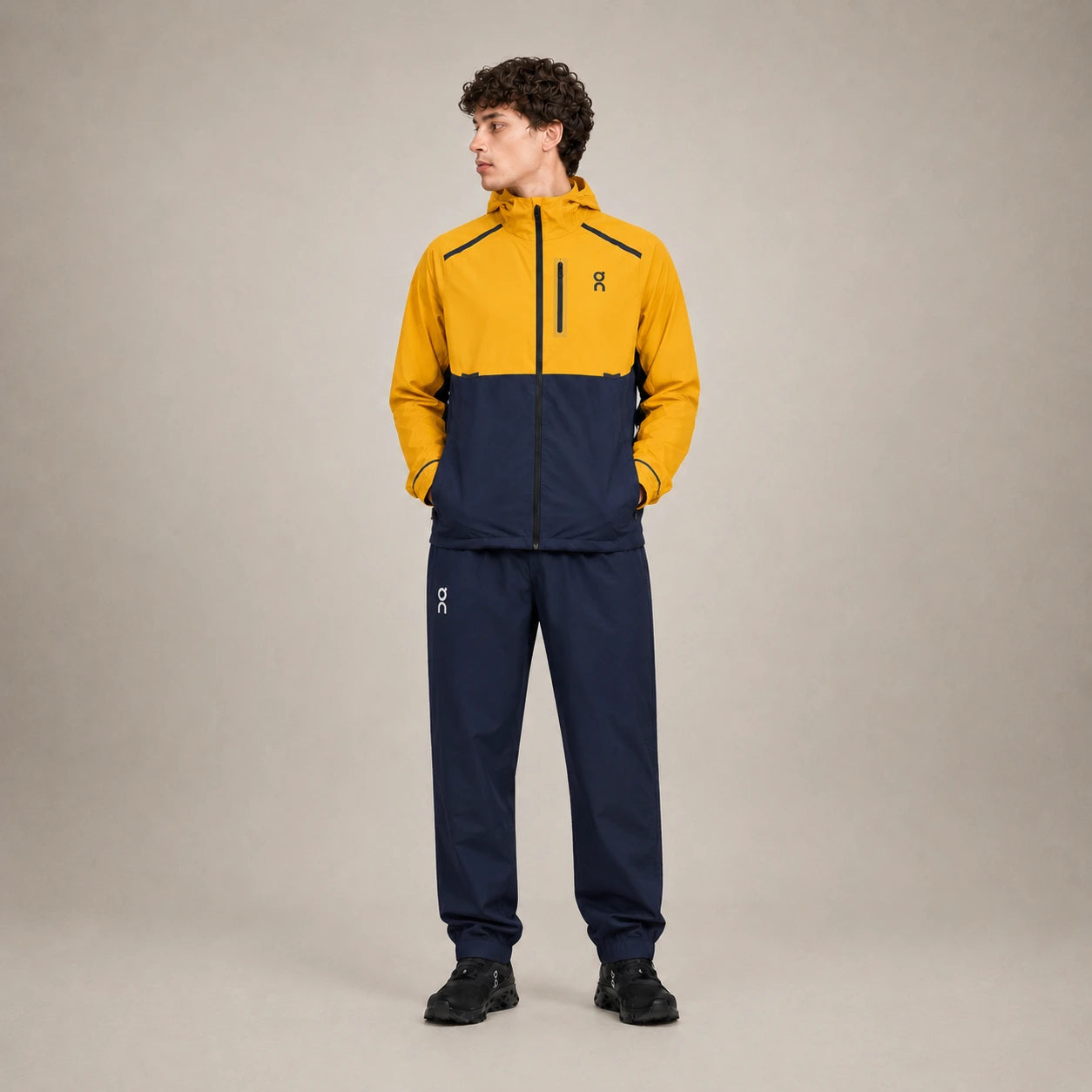 Ensemble On Orange/Bleu