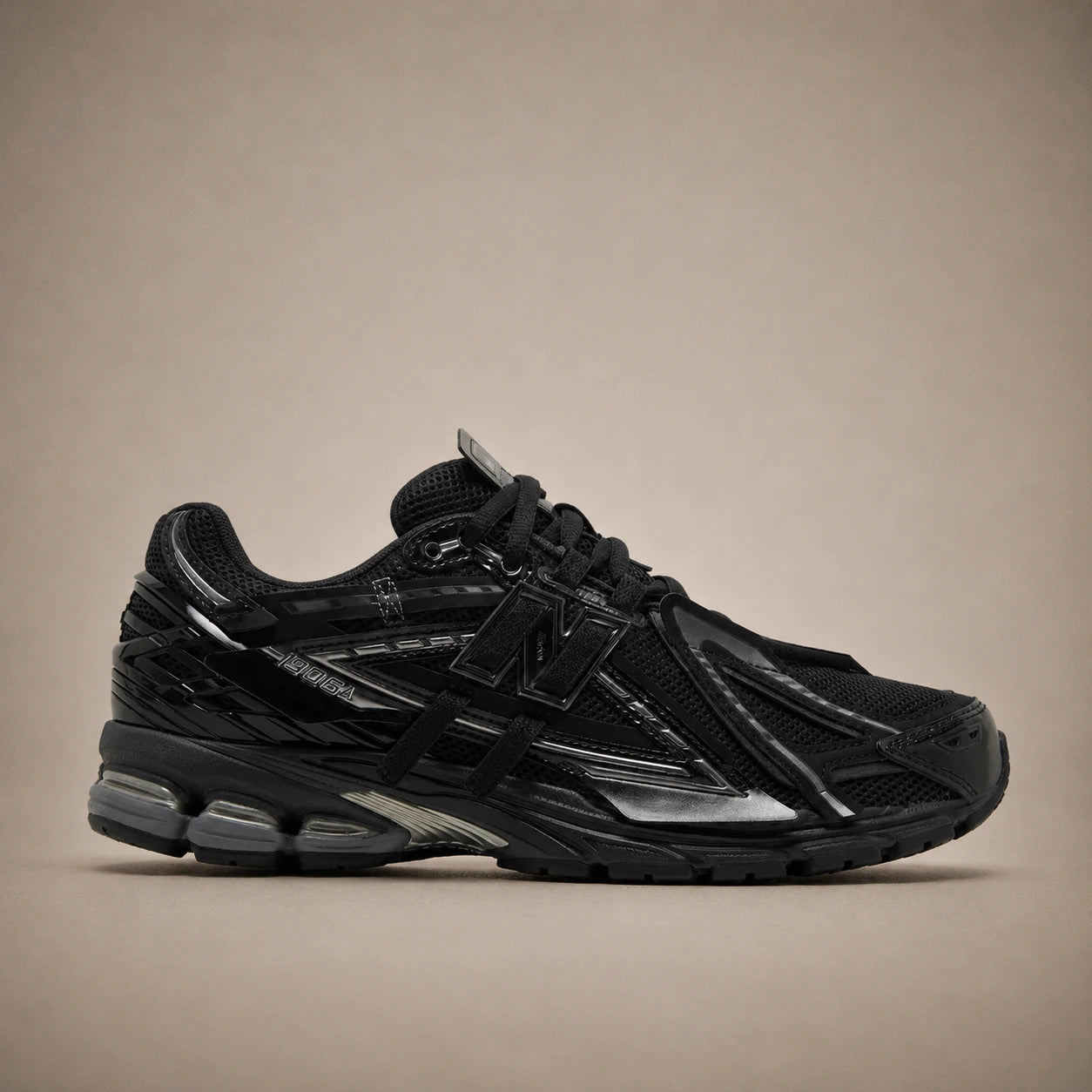 NB 1906A Noir